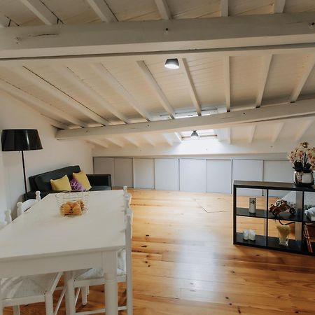 Trovador City Guest House Guimarães Habitación foto